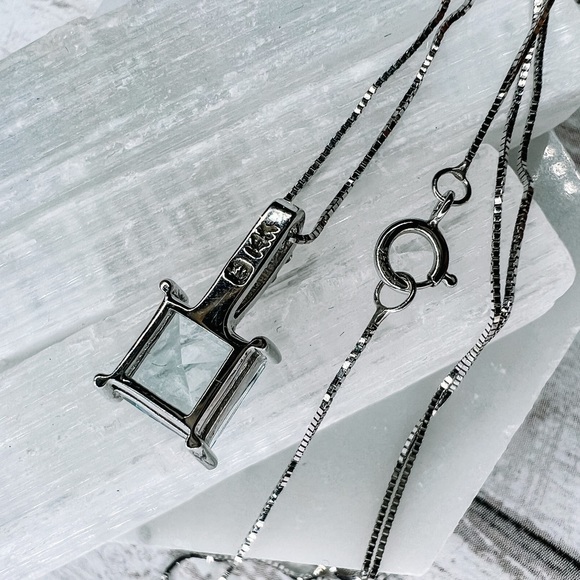 ✗ SOLD ✗ - Picture 5 of 6